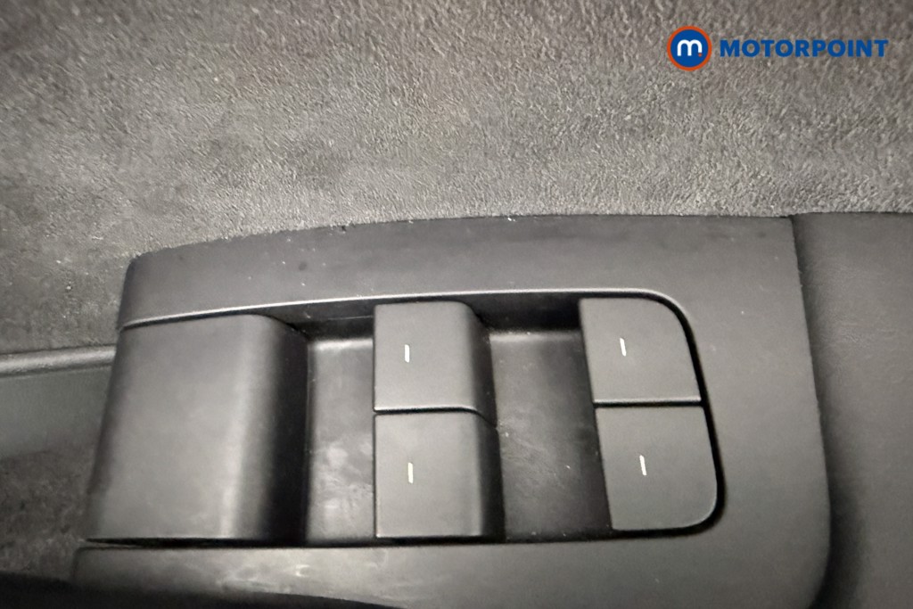 Tesla Model Y Long Range Automatic Electric SUV - Stock Number (1634171) - 20th supplementary image