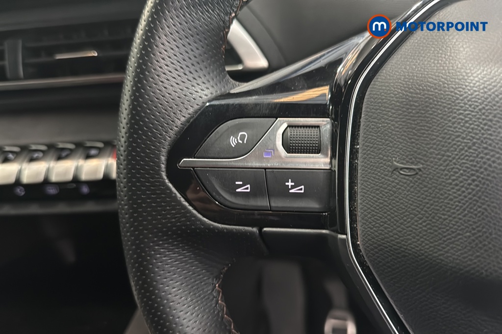 Peugeot 3008 GT Manual Diesel SUV - Stock Number (1634967) - 4th supplementary image