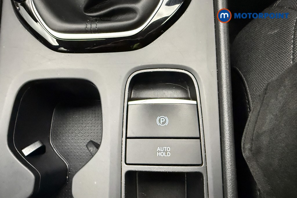 Hyundai Tucson Se Connect Manual Petrol SUV - Stock Number (1653923) - 18th supplementary image