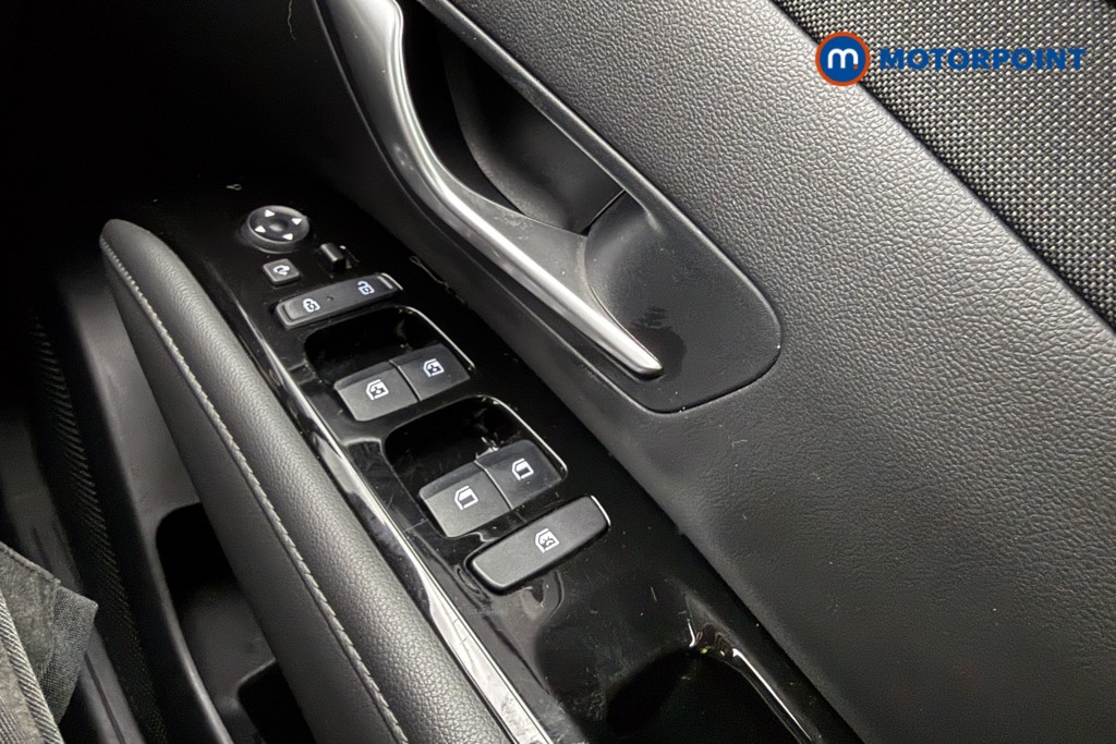 Hyundai Tucson Se Connect Manual Petrol SUV - Stock Number (1653923) - 19th supplementary image