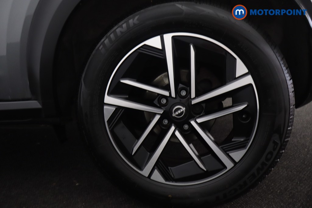 Nissan Juke N-Connecta Automatic Petrol SUV - Stock Number (1667434) - 25th supplementary image