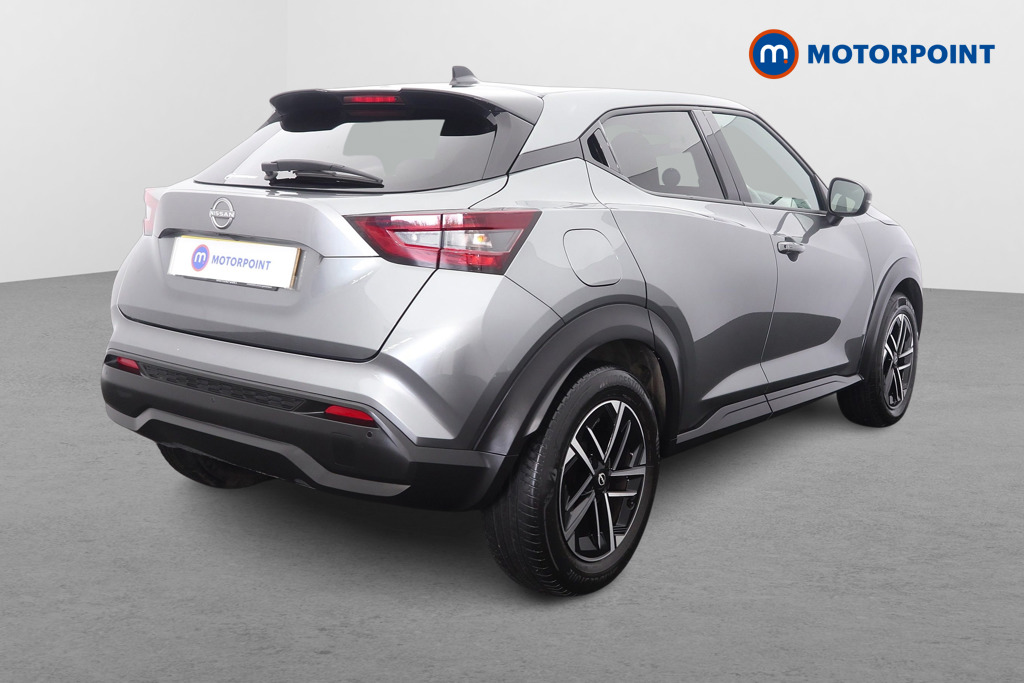 Nissan Juke N-Connecta Automatic Petrol SUV - Stock Number (1667434) - Drivers side rear corner
