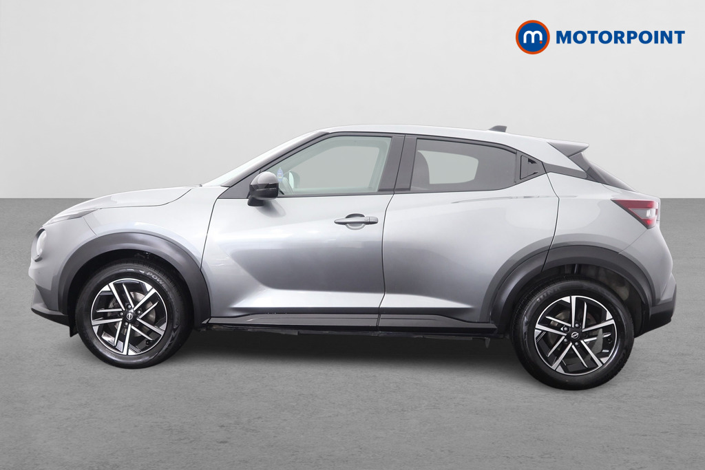 Nissan Juke N-Connecta Automatic Petrol SUV - Stock Number (1667434) - Passenger side