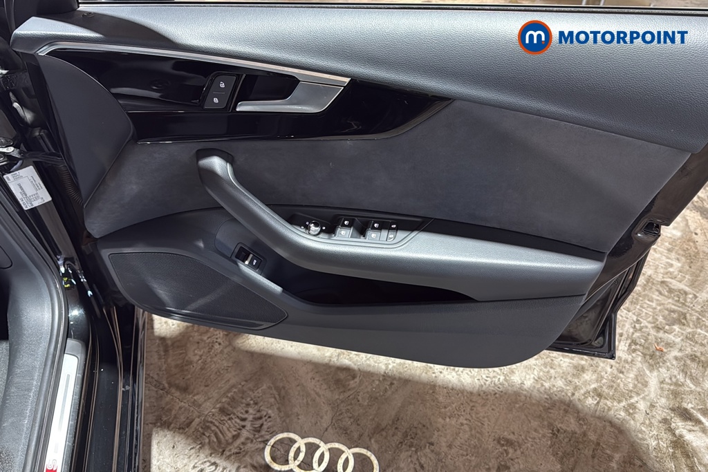 Audi A4 Black Edition Automatic Petrol Estate - Stock Number (1672140) - 18th supplementary image