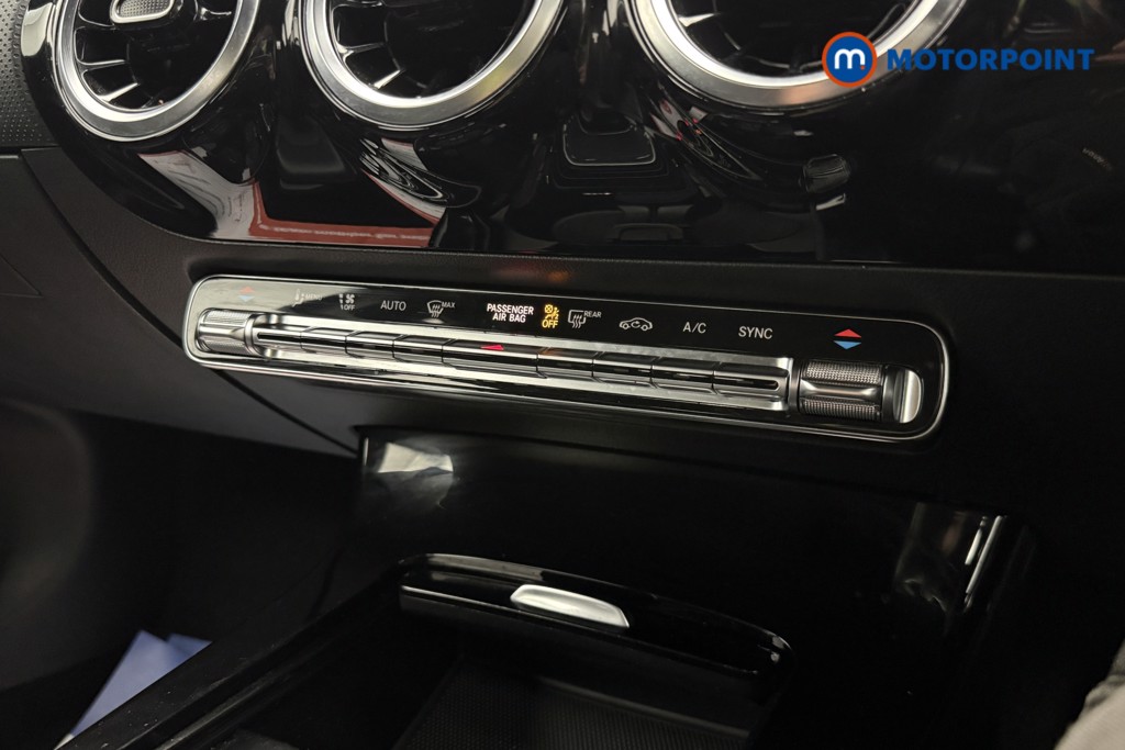Mercedes-Benz A Class Sport Automatic Petrol Hatchback - Stock Number (1675351) - 13th supplementary image