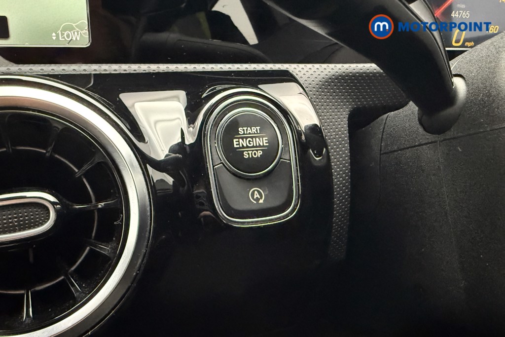 Mercedes-Benz A Class Sport Automatic Petrol Hatchback - Stock Number (1675351) - 17th supplementary image