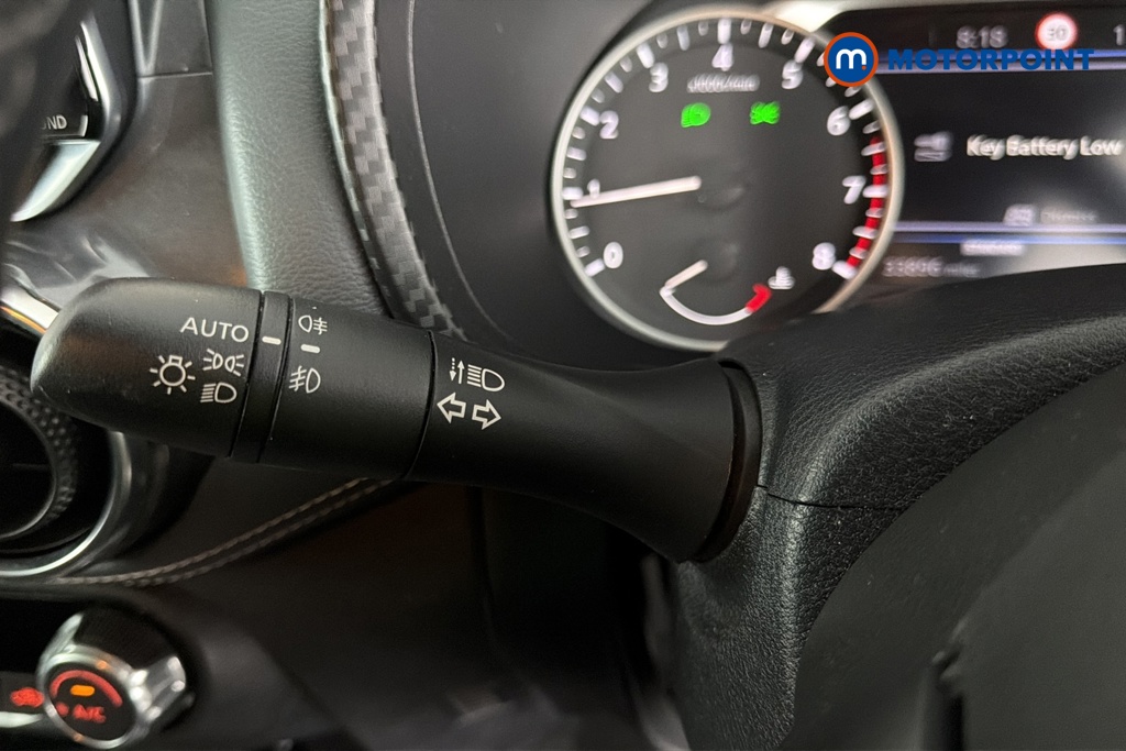 Nissan Juke Enigma Manual Petrol SUV - Stock Number (1675720) - 5th supplementary image
