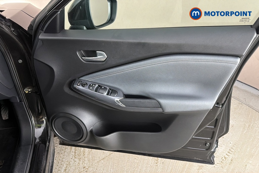 Nissan Juke Enigma Manual Petrol SUV - Stock Number (1675720) - 18th supplementary image