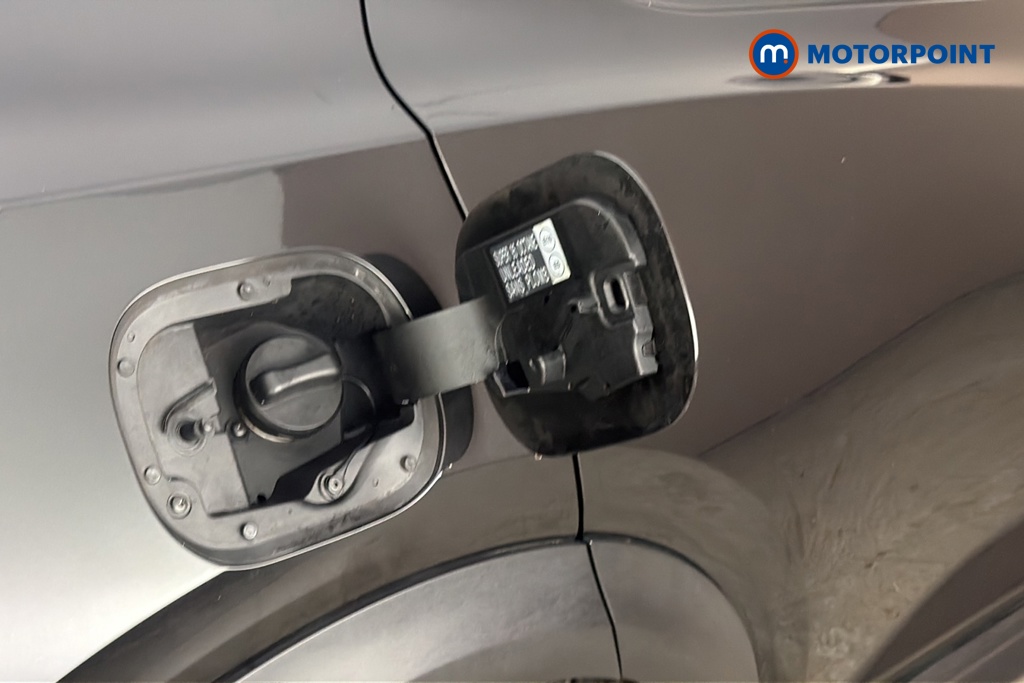Nissan Juke Enigma Manual Petrol SUV - Stock Number (1675720) - 41st supplementary image