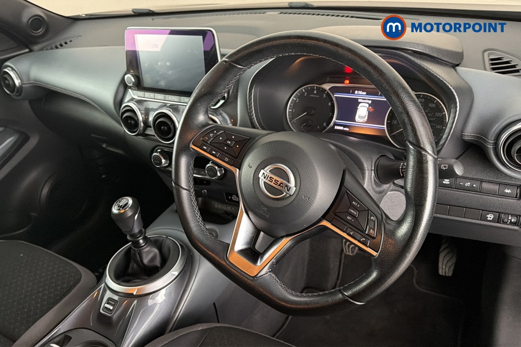 Nissan Juke Enigma Manual Petrol SUV - Stock Number (1675720) - 1st supplementary image