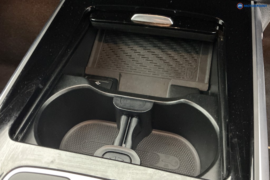 Mercedes-Benz GLB Amg Line Automatic Diesel SUV - Stock Number (1676444) - 16th supplementary image
