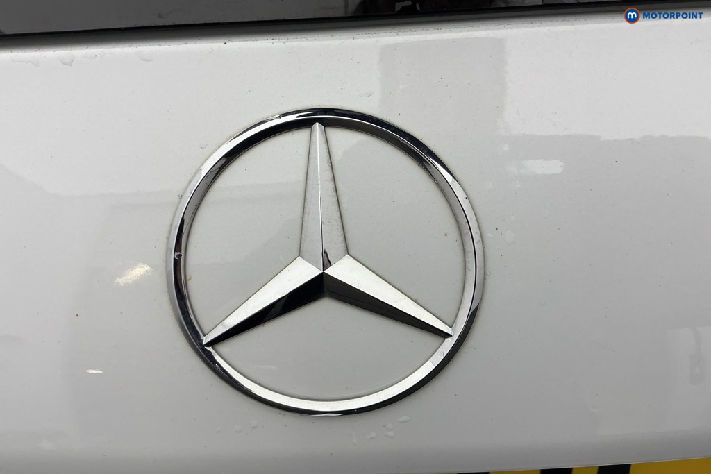 Mercedes-Benz GLB Amg Line Automatic Diesel SUV - Stock Number (1676444) - 33rd supplementary image