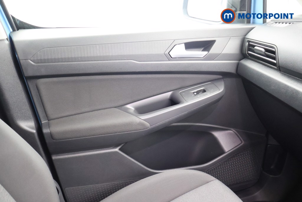 Ford Grand Tourneo Connect Active Automatic Diesel People Carrier - Stock Number (1677585) - 14th supplementary image
