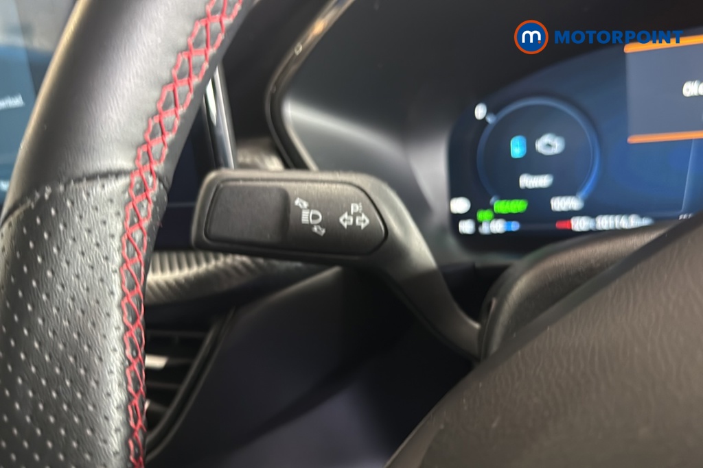 Ford Kuga St-Line Automatic Petrol Plug-In Hybrid SUV - Stock Number (1677646) - 5th supplementary image