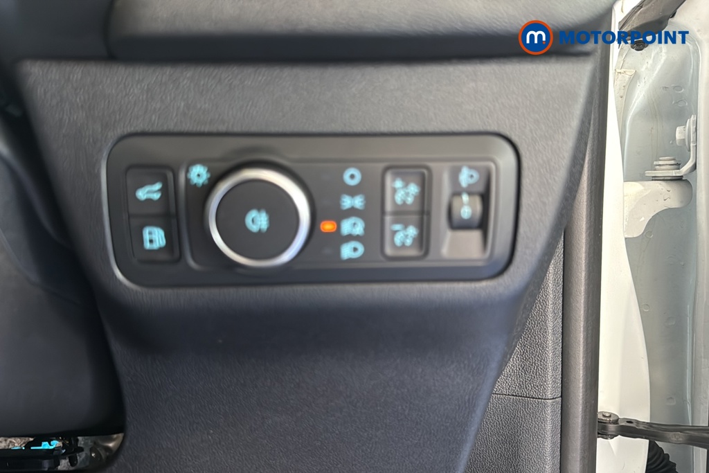 Ford Kuga St-Line Automatic Petrol Plug-In Hybrid SUV - Stock Number (1677646) - 11th supplementary image