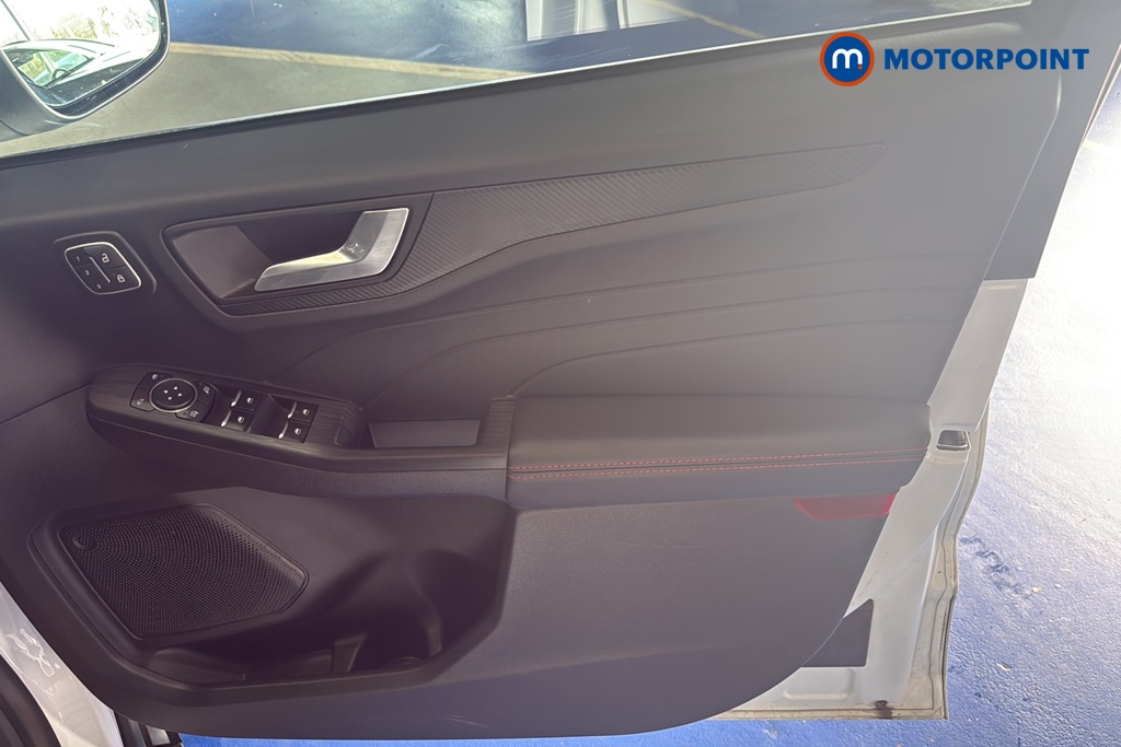 Ford Kuga St-Line Automatic Petrol Plug-In Hybrid SUV - Stock Number (1677646) - 18th supplementary image