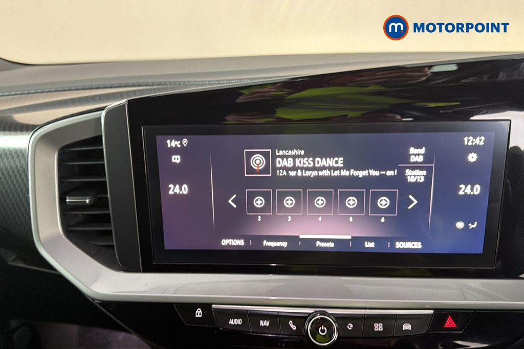 Vauxhall Mokka Ultimate Automatic Electric SUV - Stock Number (1680012) - 8th supplementary image