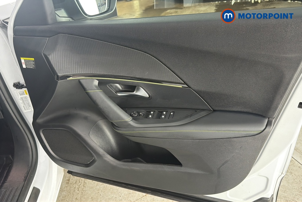 Peugeot 2008 GT Automatic Petrol SUV - Stock Number (1680378) - 18th supplementary image