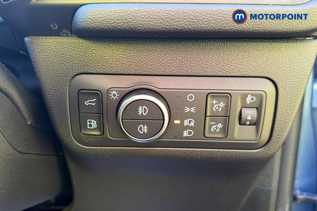 Ford Kuga St-Line Edition Automatic Petrol Plug-In Hybrid SUV - Stock Number (1680443) - 11th supplementary image