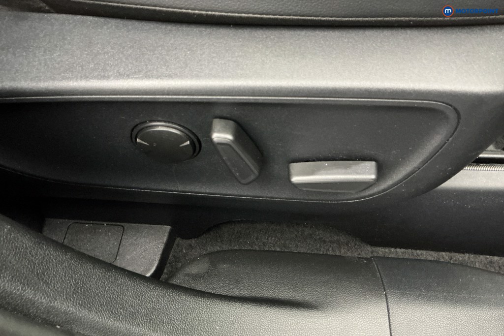 Ford Kuga St-Line Edition Automatic Petrol Plug-In Hybrid SUV - Stock Number (1680537) - 25th supplementary image