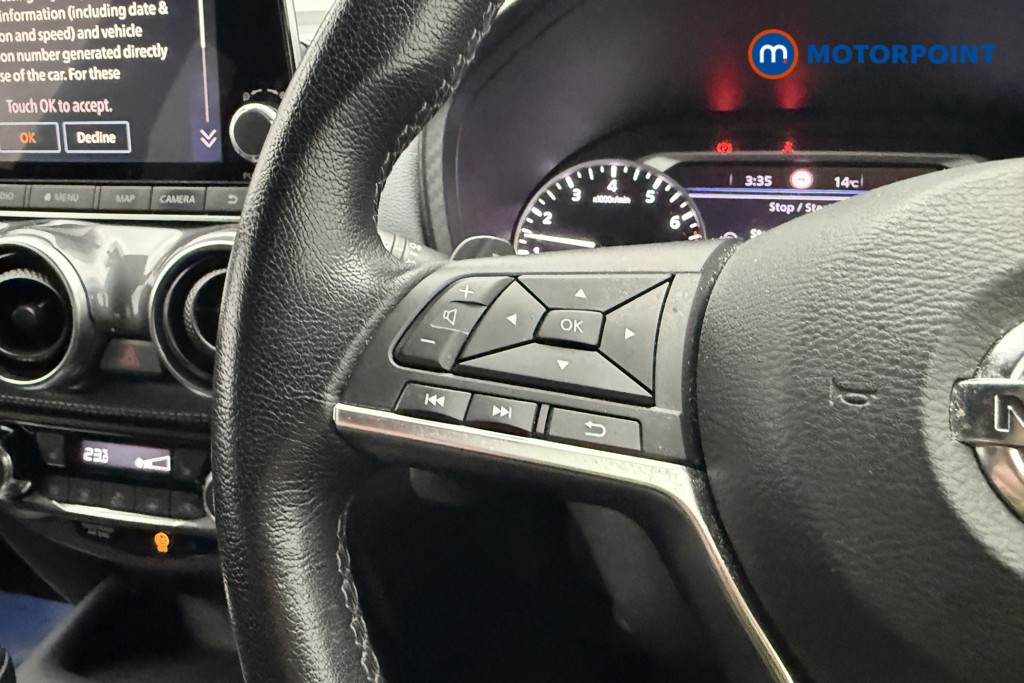 Nissan Juke Tekna Automatic Petrol SUV - Stock Number (1680783) - 8th supplementary image