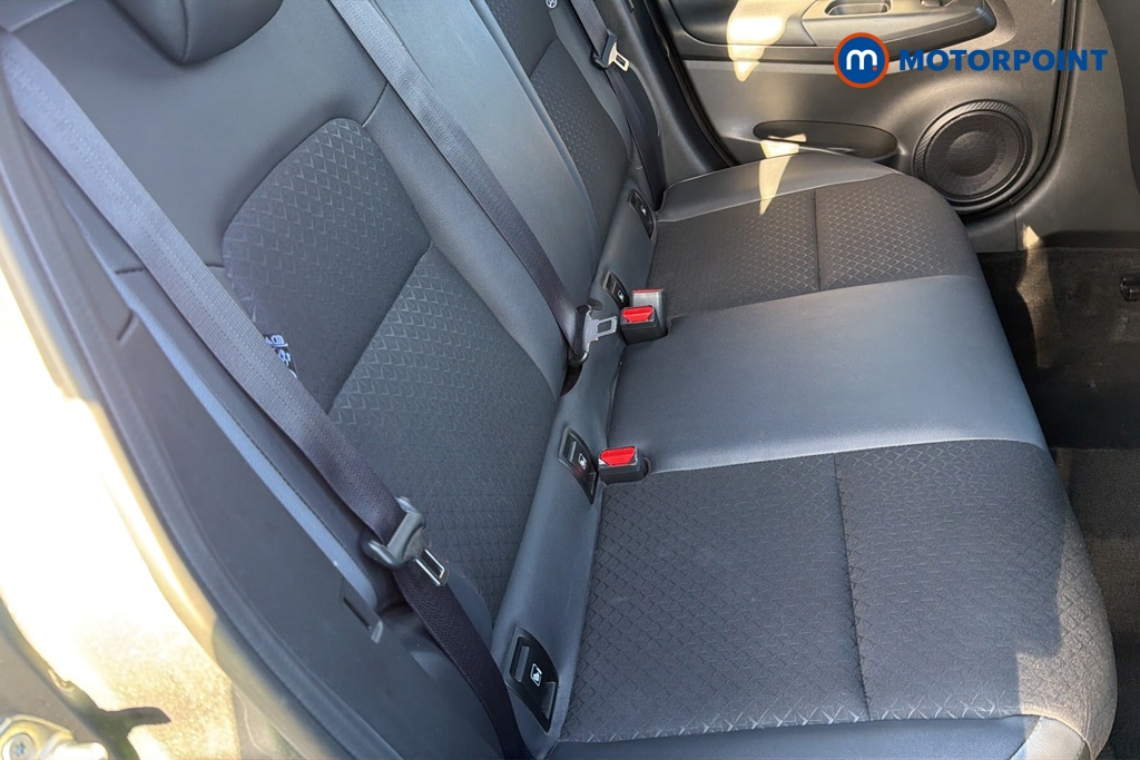 Nissan Juke N-Connecta Automatic Petrol-Electric Hybrid SUV - Stock Number (1681621) - 25th supplementary image