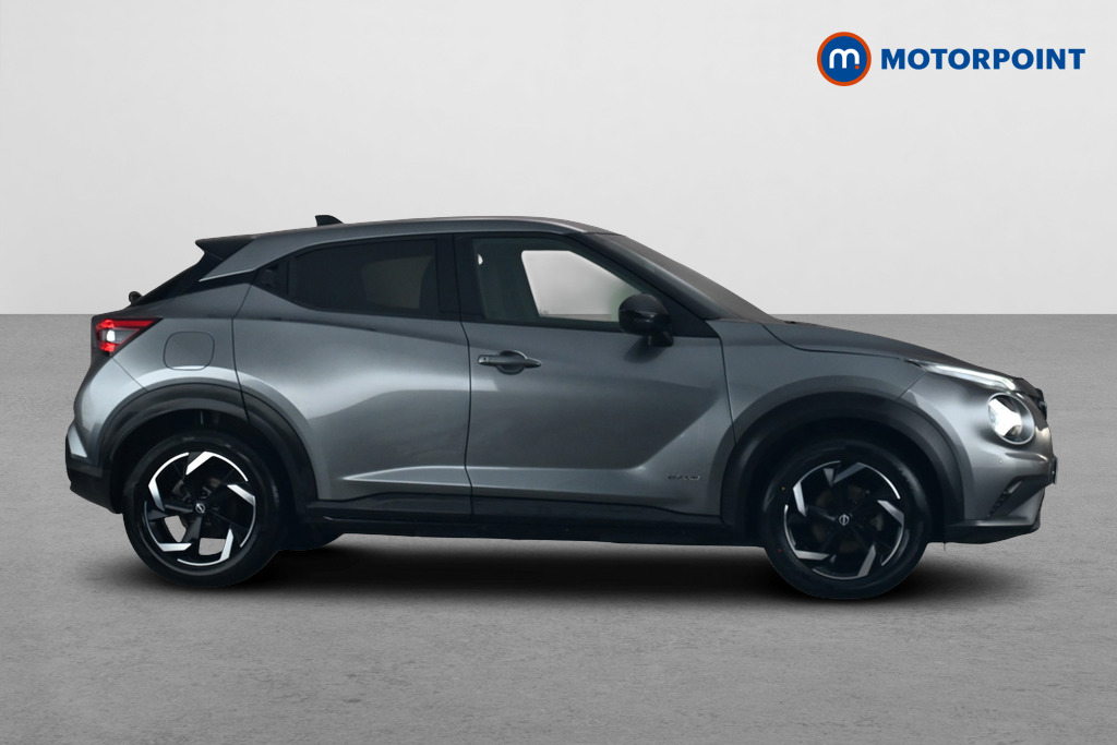 Nissan Juke N-Connecta Automatic Petrol-Electric Hybrid SUV - Stock Number (1681621) - Passenger side