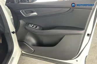 Mg Motor Uk HS SE Automatic Petrol Plug-In Hybrid SUV - Stock Number (1681894) - 18th supplementary image