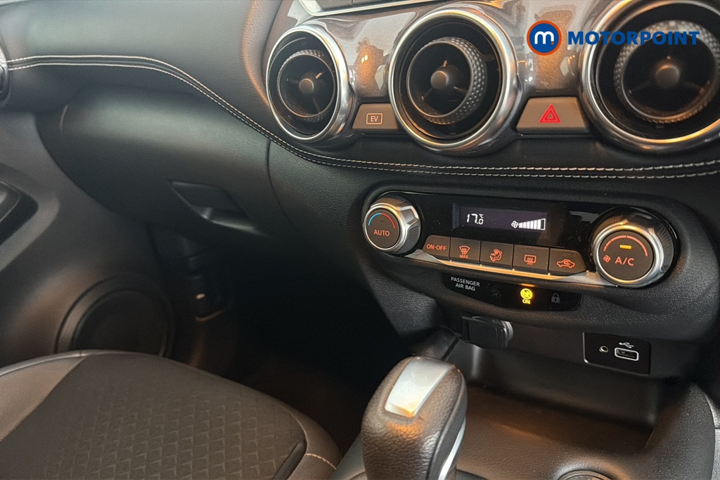 Nissan Juke N-Connecta Automatic Petrol-Electric Hybrid SUV - Stock Number (1682158) - 12th supplementary image