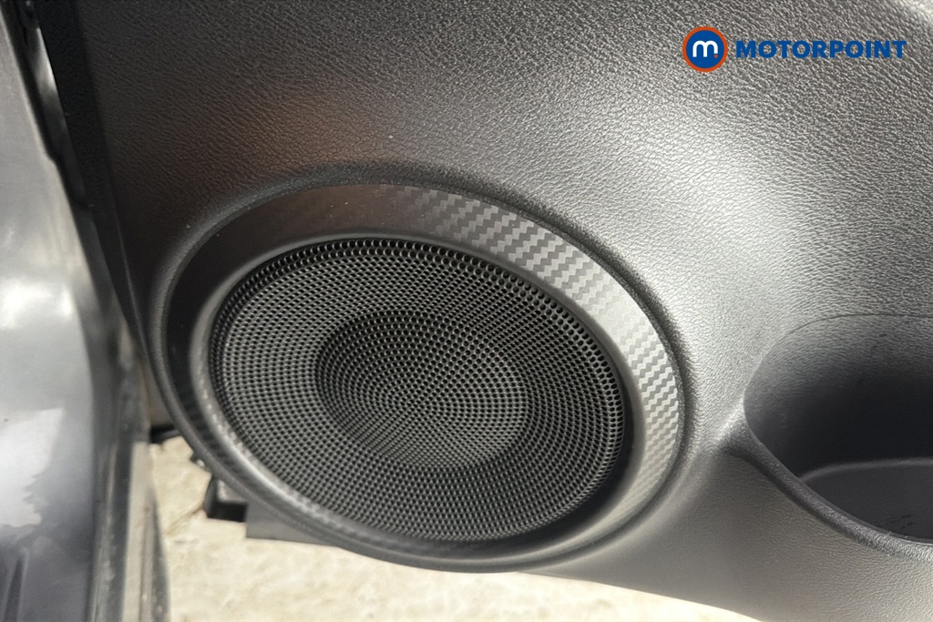 Nissan Juke N-Connecta Automatic Petrol-Electric Hybrid SUV - Stock Number (1682158) - 21st supplementary image