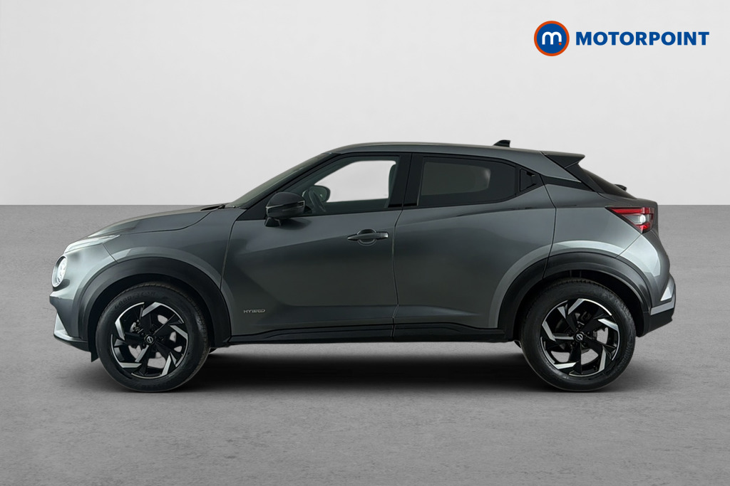 Nissan Juke N-Connecta Automatic Petrol-Electric Hybrid SUV - Stock Number (1682158) - Drivers side