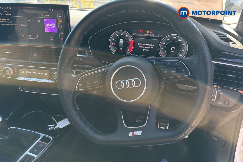 Audi A4 Black Edition Manual Petrol Estate - Stock Number (1683328) - 2nd supplementary image