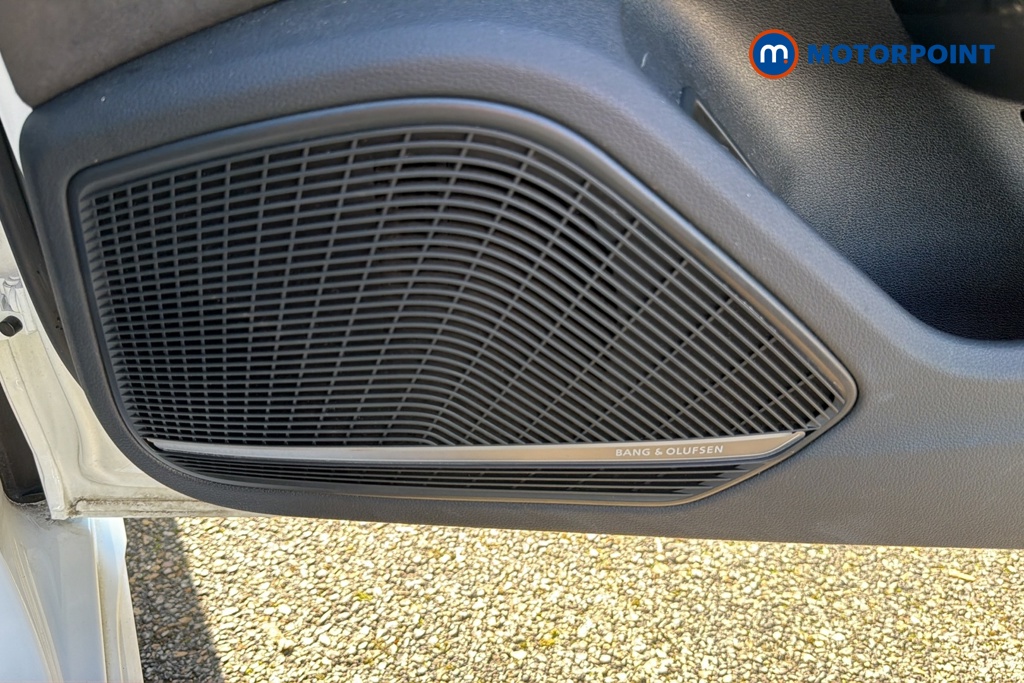 Audi A4 Black Edition Manual Petrol Estate - Stock Number (1683328) - 21st supplementary image