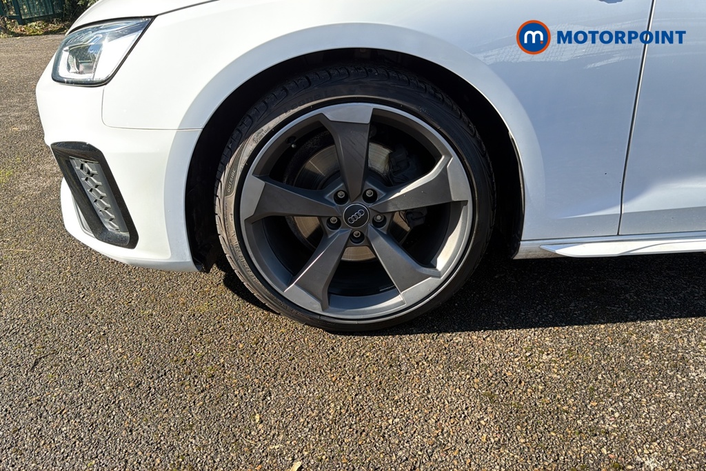 Audi A4 Black Edition Manual Petrol Estate - Stock Number (1683328) - 44th supplementary image
