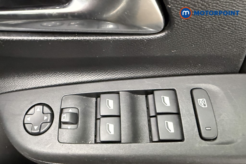 Vauxhall Corsa Design Manual Petrol Hatchback - Stock Number (1684605) - 17th supplementary image