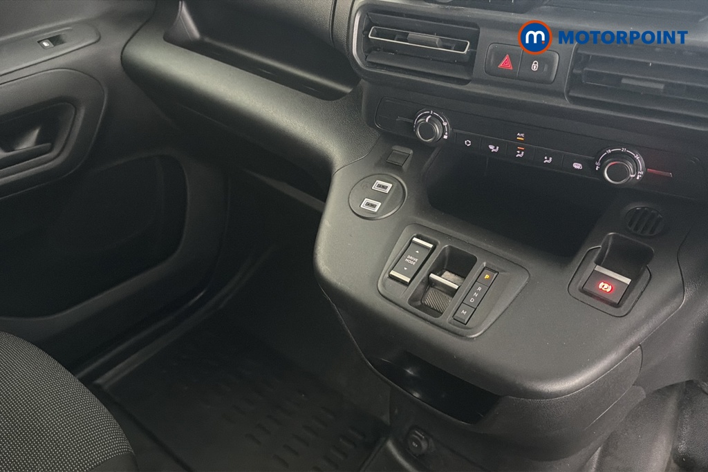 Peugeot Partner Professional Automatic Diesel Panel Van - Stock Number (1684724) - 15th supplementary image
