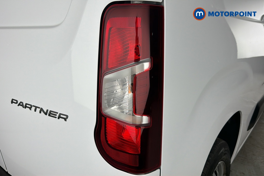 Peugeot Partner Professional Automatic Diesel Panel Van - Stock Number (1684724) - 36th supplementary image