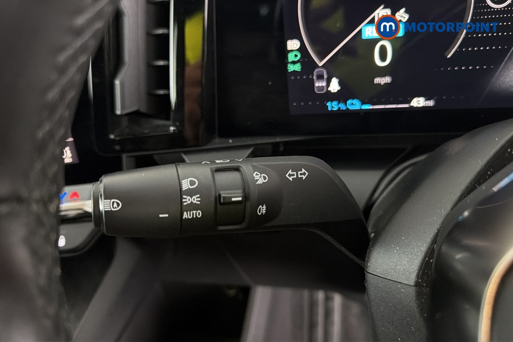 Renault Megane E-Tech Iconic Automatic Electric Hatchback - Stock Number (1684783) - 5th supplementary image