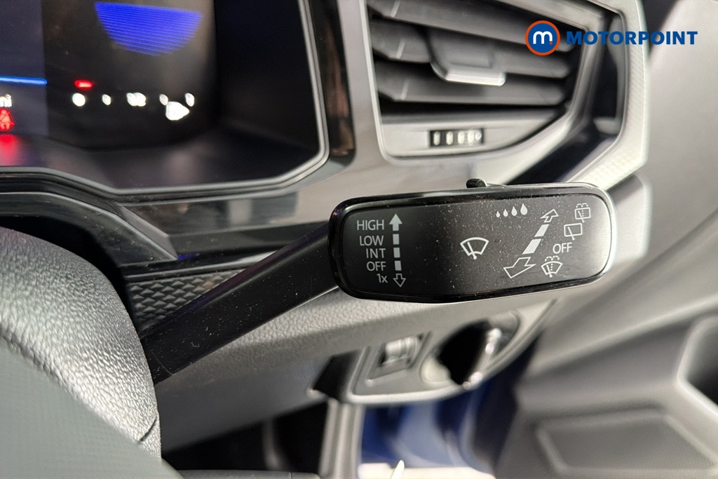 Volkswagen Polo Life Manual Petrol Hatchback - Stock Number (1684871) - 6th supplementary image