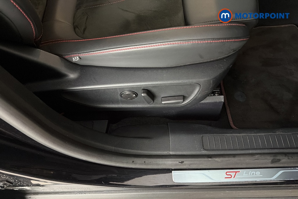 Ford Kuga St-Line Automatic Petrol Plug-In Hybrid SUV - Stock Number (1685046) - 23rd supplementary image