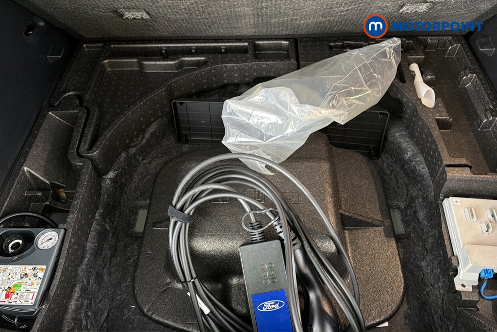 Ford Kuga St-Line Automatic Petrol Plug-In Hybrid SUV - Stock Number (1685046) - 33rd supplementary image