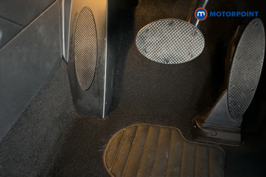 Mini Cooper C Classic Automatic Petrol Hatchback - Stock Number (1685441) - 24th supplementary image