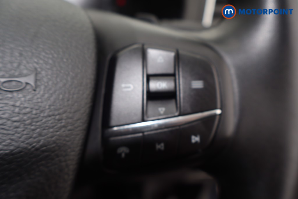 Ford Transit Limited Automatic Diesel Medium Roof Van - Stock Number (1685467) - 4th supplementary image