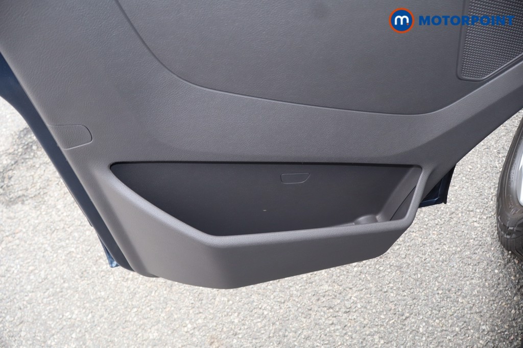 Ford Transit Limited Automatic Diesel Medium Roof Van - Stock Number (1685467) - 36th supplementary image