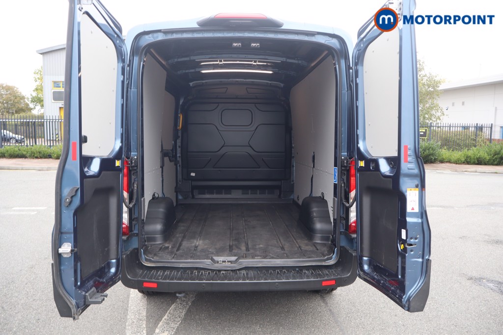 Ford Transit Limited Automatic Diesel Medium Roof Van - Stock Number (1685467) - 55th supplementary image