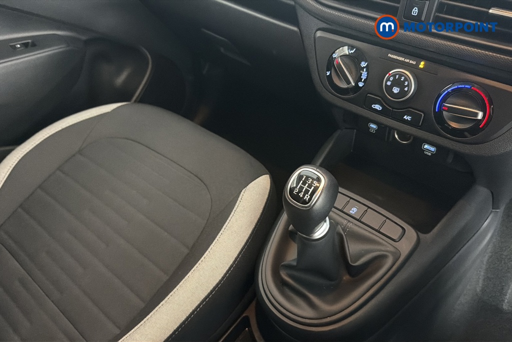 Hyundai I10 Advance Manual Petrol Hatchback - Stock Number (1685956) - 15th supplementary image