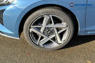 Hyundai I20 Tech Line Automatic Petrol Hatchback - Stock Number (1686039) - 44th supplementary image
