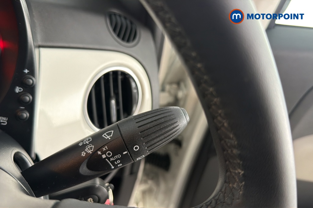 Fiat 500 Dolcevita Manual Petrol Hatchback - Stock Number (1686050) - 6th supplementary image
