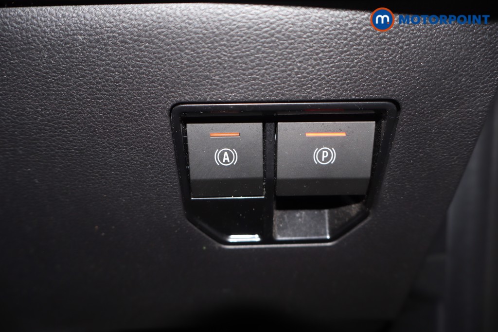 Renault Megane E-Tech Iconic Automatic Electric Hatchback - Stock Number (1686545) - 7th supplementary image