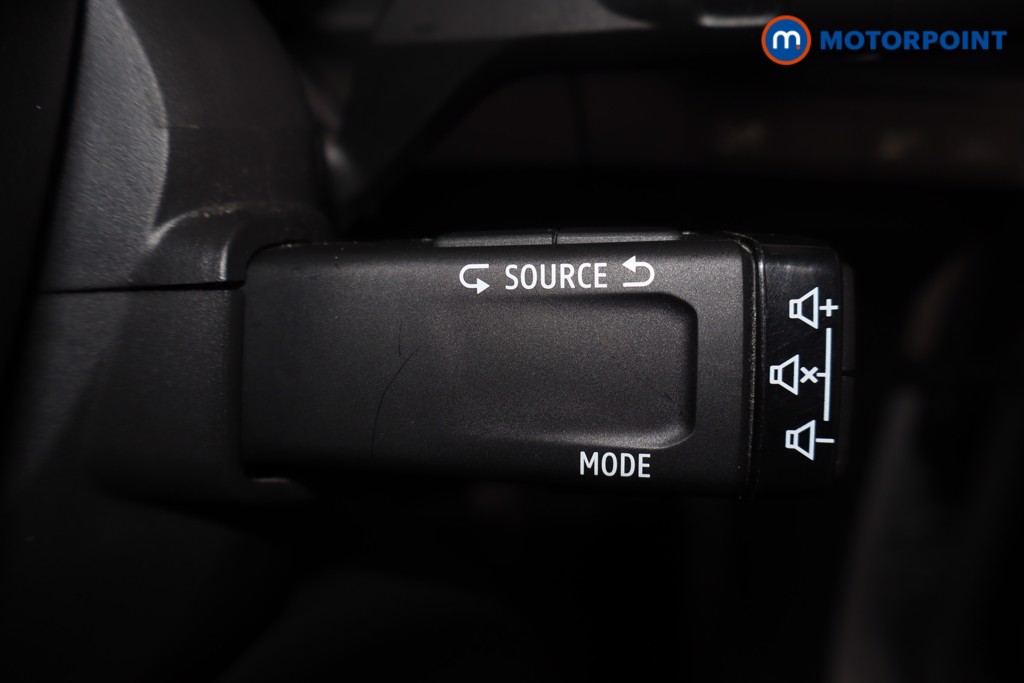 Renault Megane E-Tech Iconic Automatic Electric Hatchback - Stock Number (1686545) - 30th supplementary image